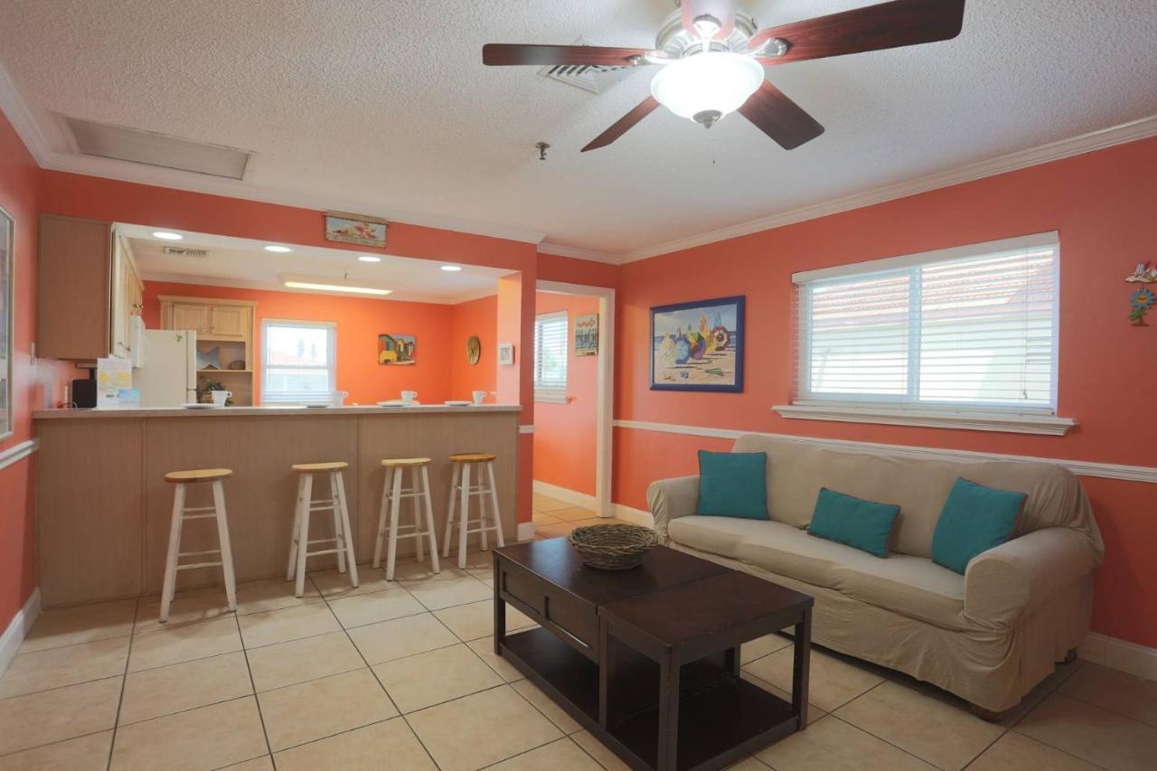 100 - Las Brisas St. Pete Beach Kültér fotó